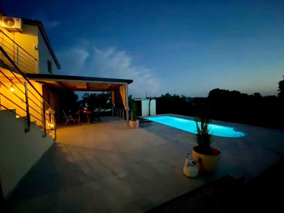 Naturia Holiday House Medulin Eksteriør billede